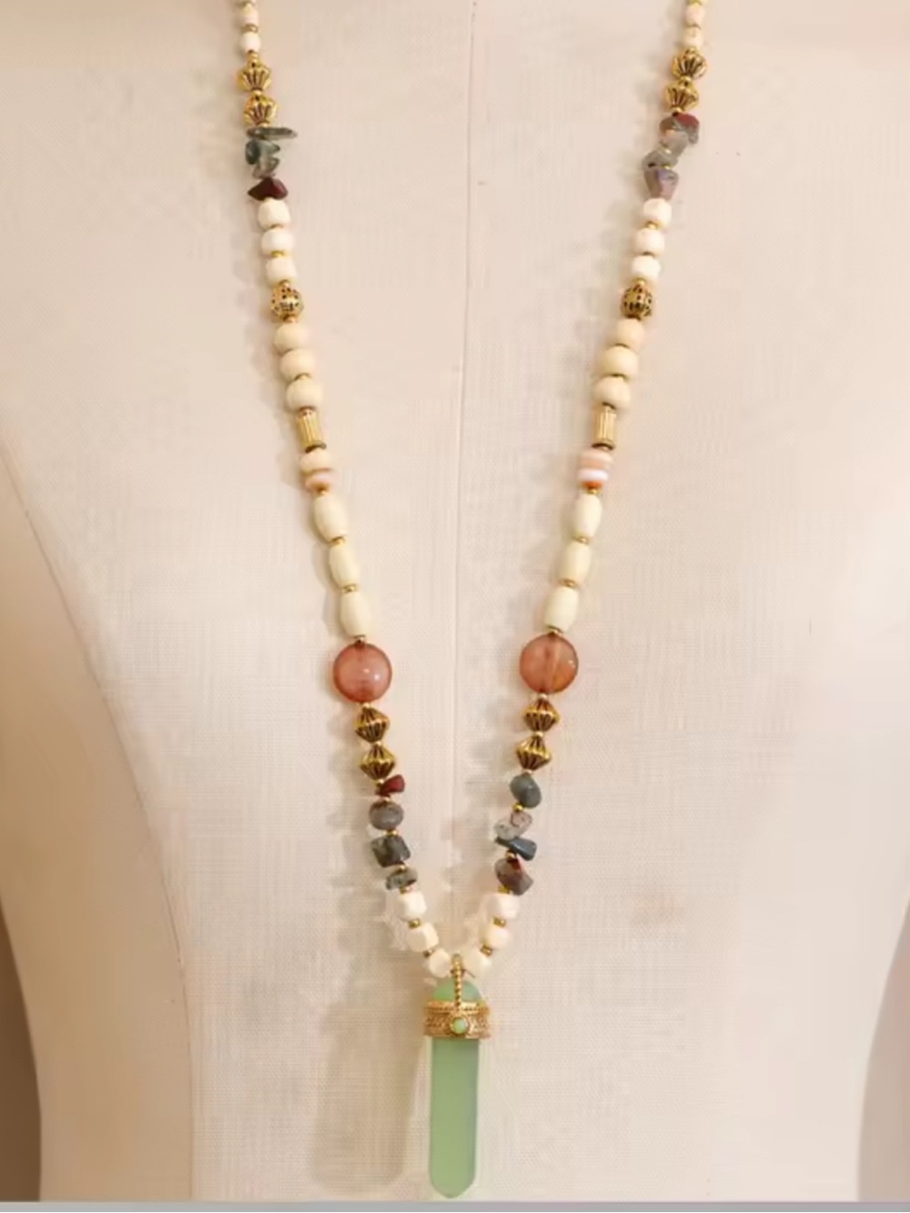 Green Jade Beaded Artisan Long Necklace - Picture 5 of 15